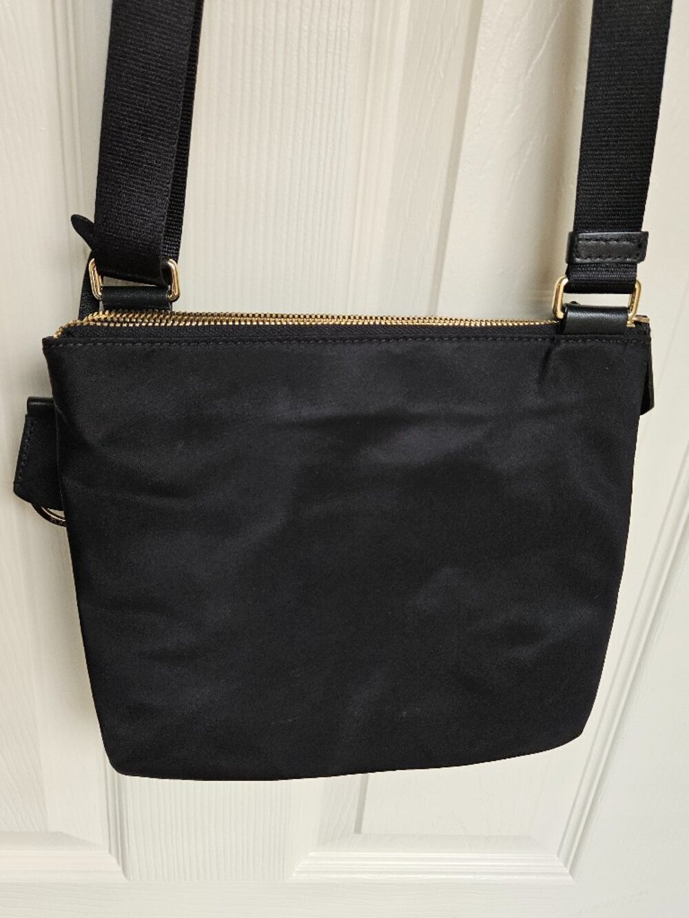 TUMI Black Nylon Crossbody, Voyageur Tula Bag - Picture 2 of 9